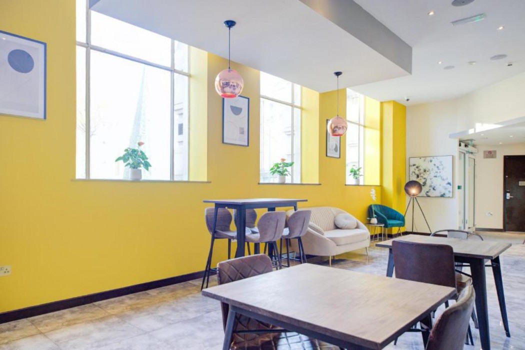 belvilla newport city centre hotel lifestyle