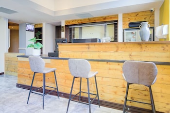 belvilla newport city centre hotel lifestyle