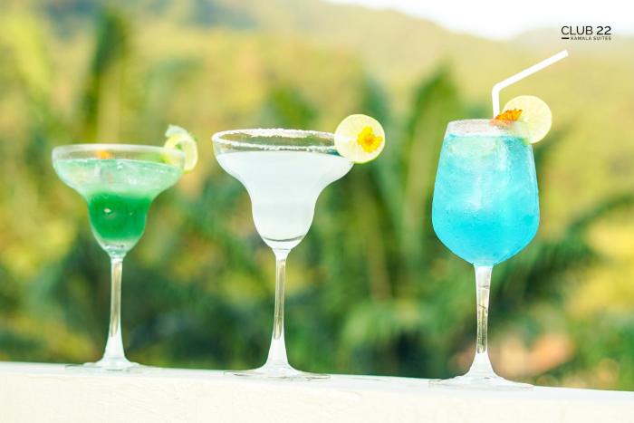 club 22 kamala suites