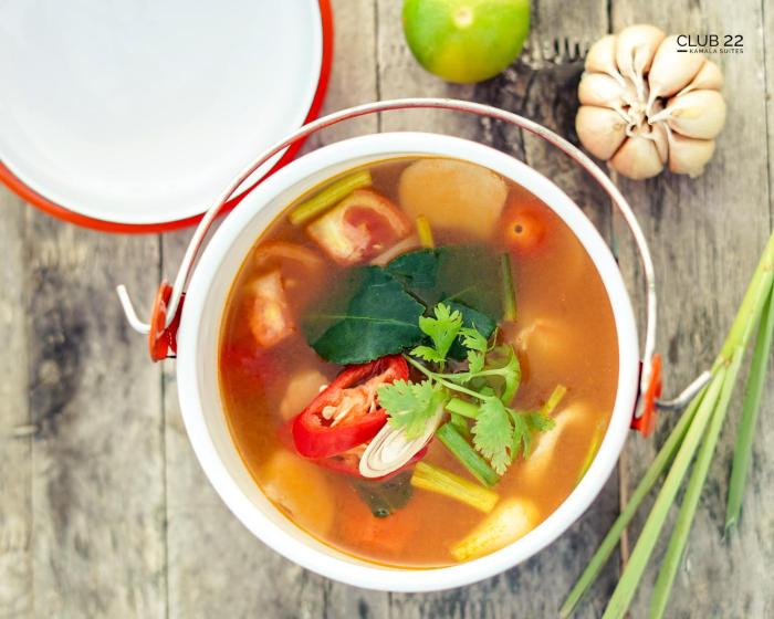 club 22 kamala suites