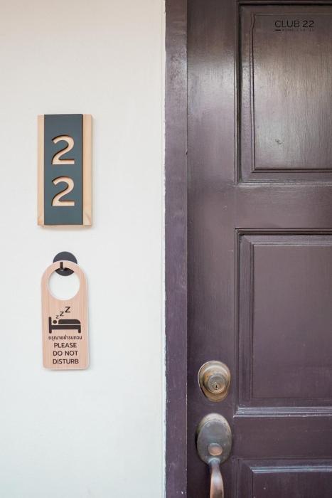 club 22 kamala suites