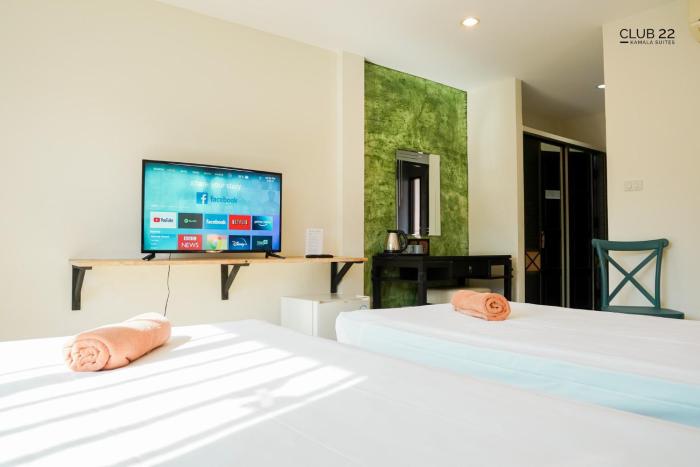 club 22 kamala suites