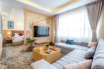 hotel crystal pashupati