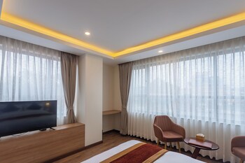 hotel crystal pashupati