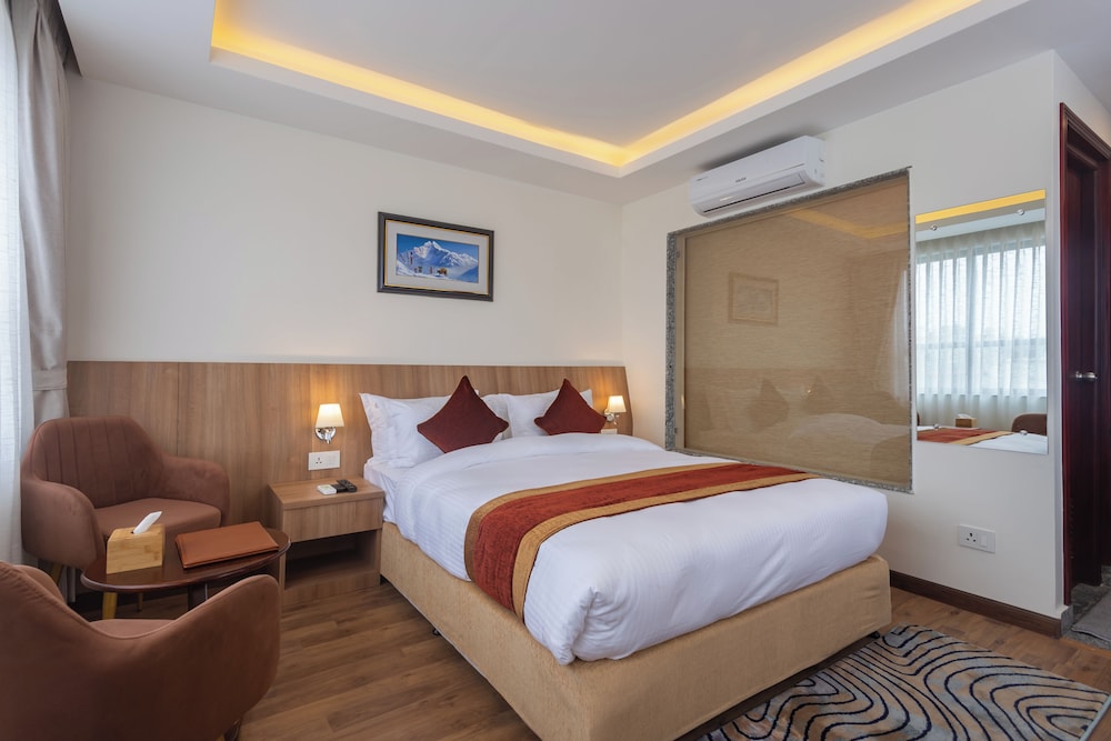 hotel crystal pashupati