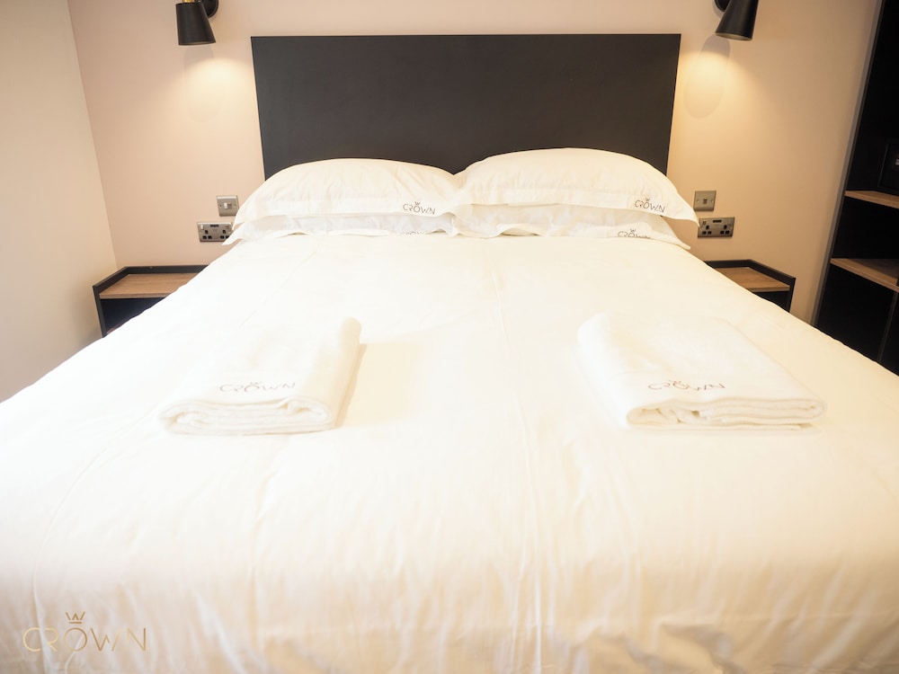 crown hotel