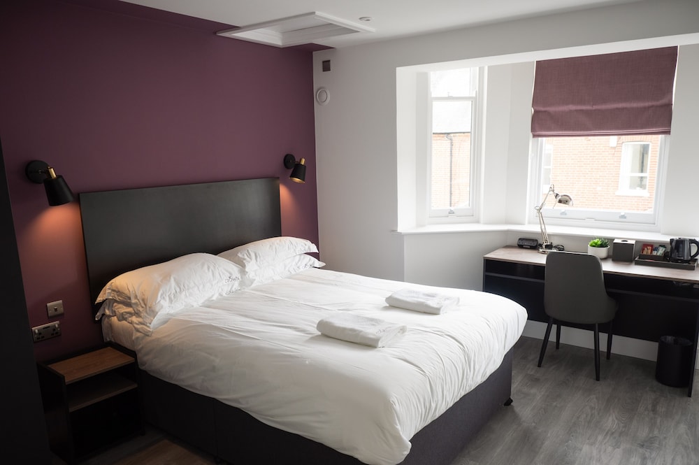 crown hotel