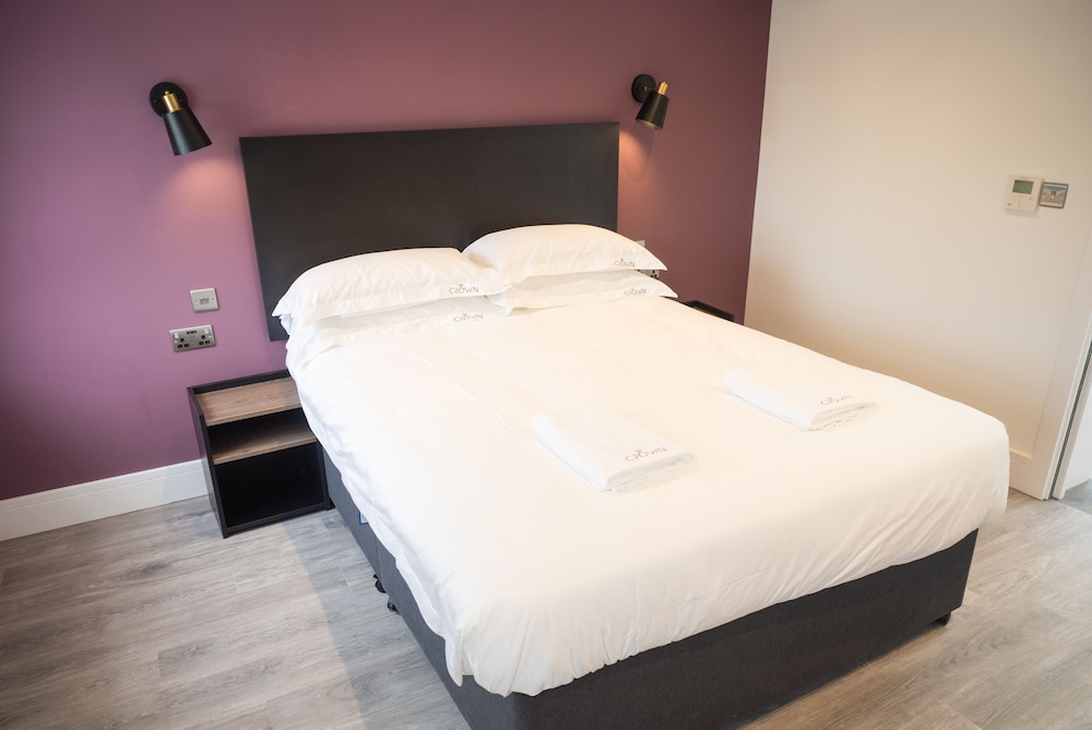crown hotel