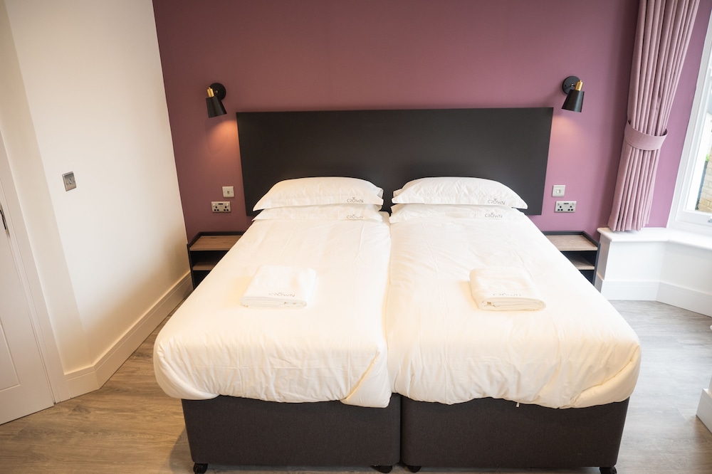 crown hotel