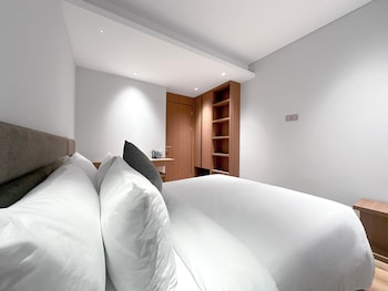centre point danang hotel and residence