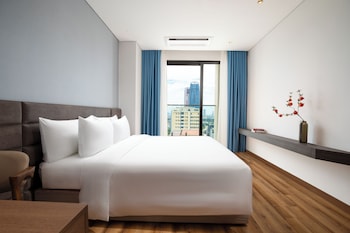 centre point danang hotel and residence