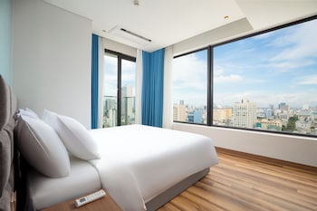 centre point danang hotel and residence