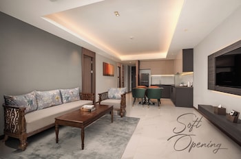 centre point danang hotel and residence