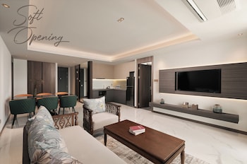 centre point danang hotel and residence
