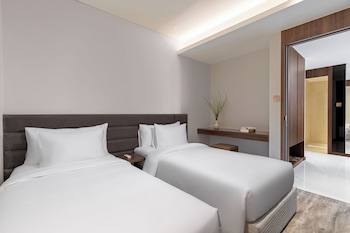 centre point danang hotel and residence
