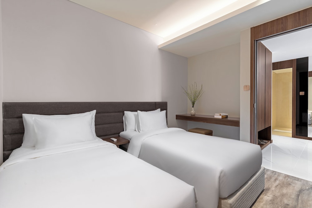 centre point danang hotel and residence
