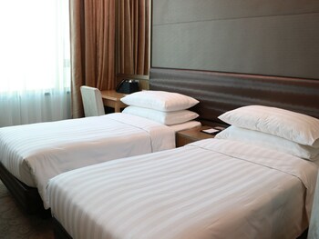 kew green hotel mongkok