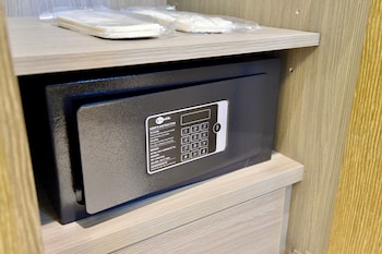 kew green hotel mongkok