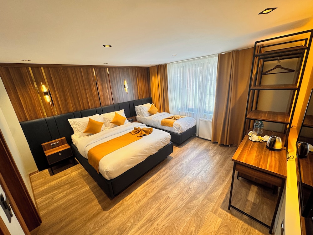 galata calm tale hotel