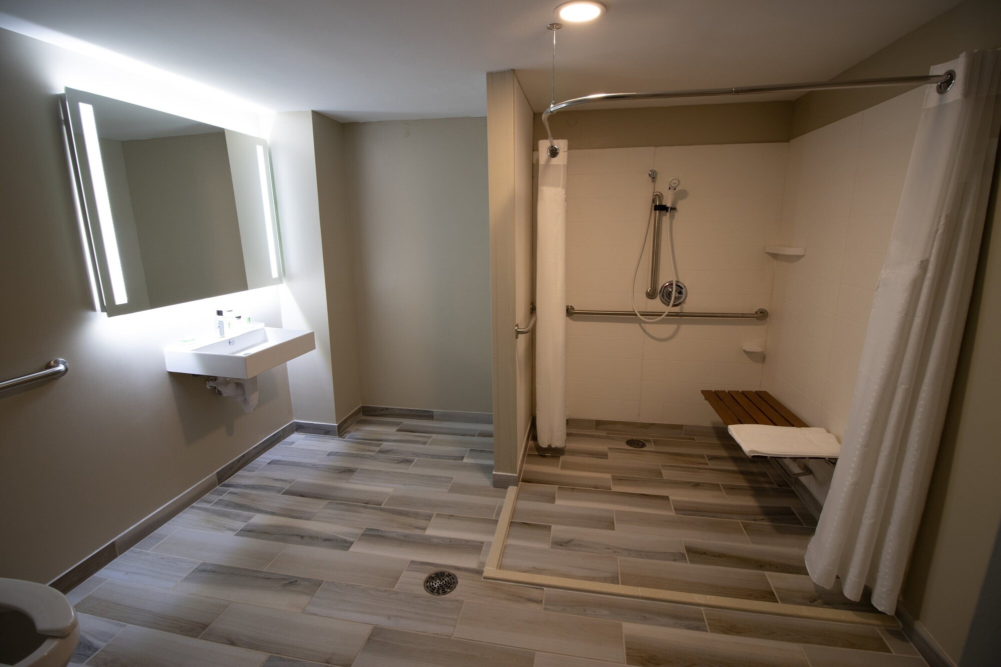 holiday inn scranton east dunmore by ihg