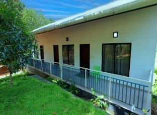Adams Abode,,2 star