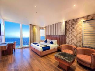 Hotel 7 Days Inn,,3 star