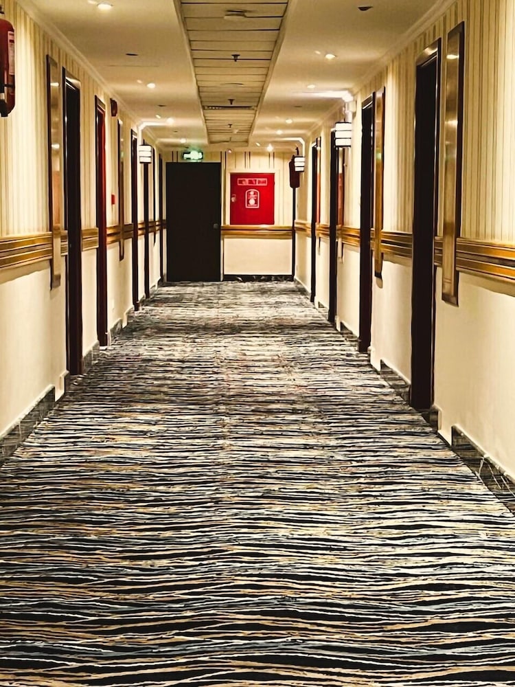 maysan al maqam hotel