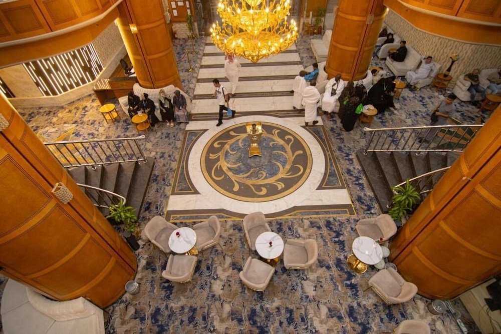 maysan al maqam hotel