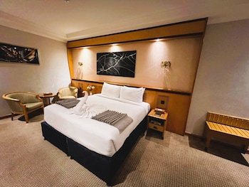 maysan al maqam hotel