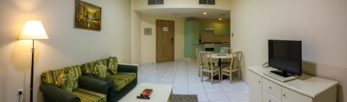 wescott pearl hotel apartments