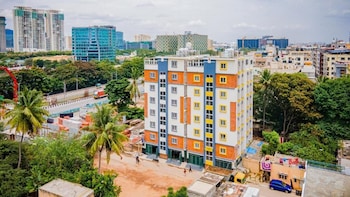 the hosteller bangalore manyata tech park
