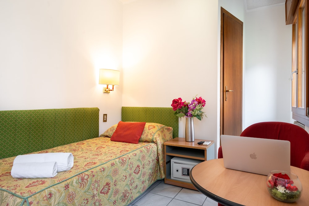 camelia rooms venice guesthouse