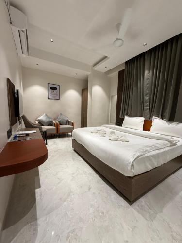 hotel aishwarya