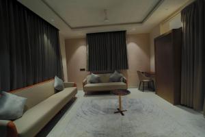hotel aishwarya
