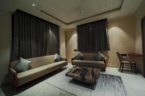 hotel aishwarya