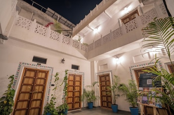 amoraya hotels and resorts