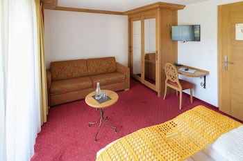 hotel mountain paradise