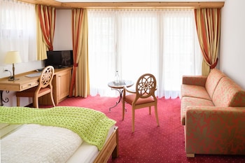 hotel mountain paradise