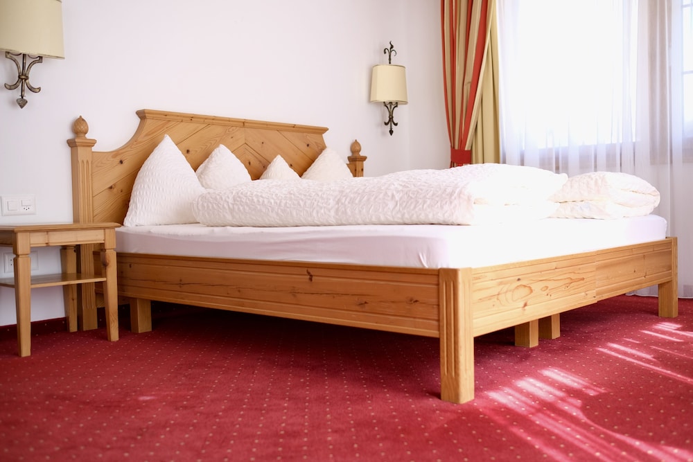 hotel mountain paradise