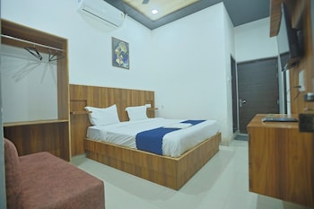 hotel rk residency near banke bihari mandir