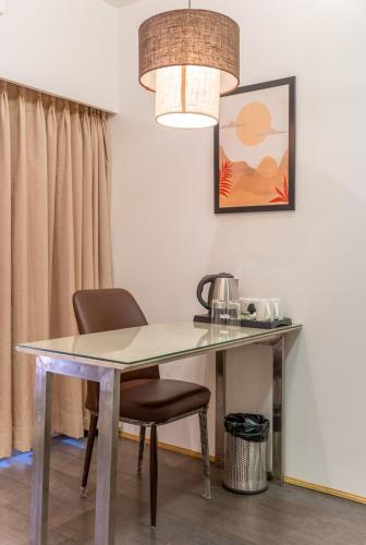 hotel dakshin grandeur