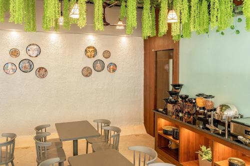 hotel dakshin grandeur