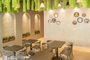 hotel dakshin grandeur