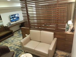 hotel dakshin grandeur