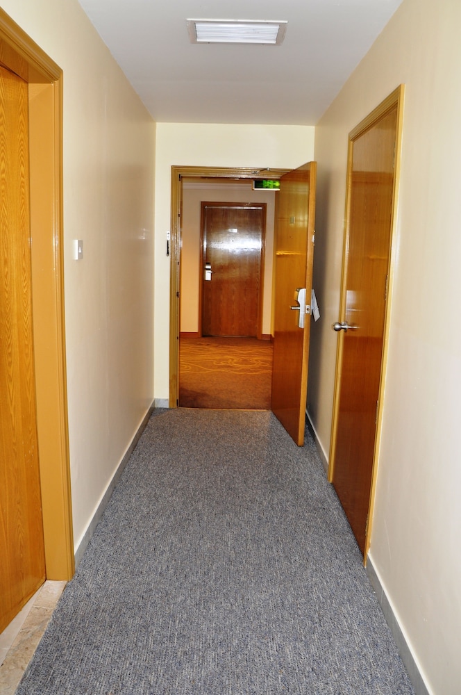 Lavender Hotel Deira,,3 star