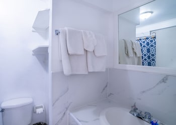 negril beach club condos