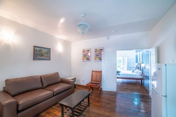 negril beach club condos