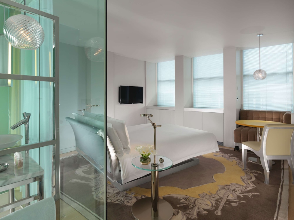 sanderson london