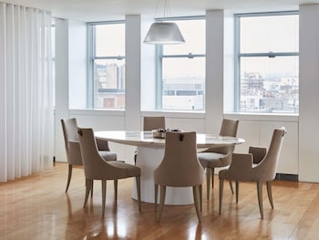 sanderson london