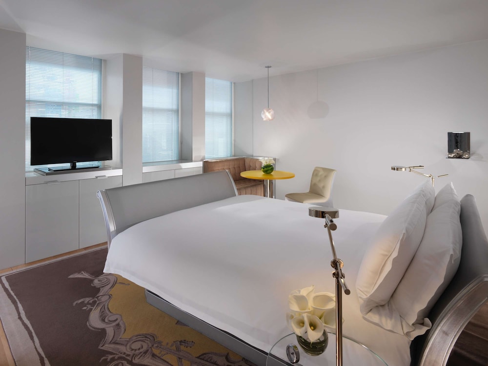 sanderson london